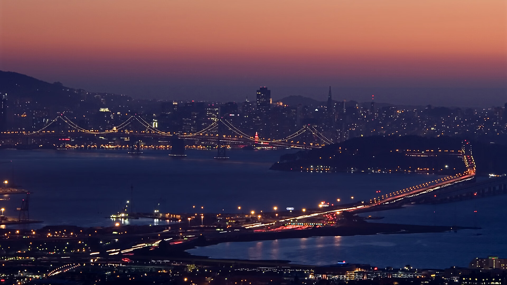 足球观察VAR系统引发争议频出，足球观察法